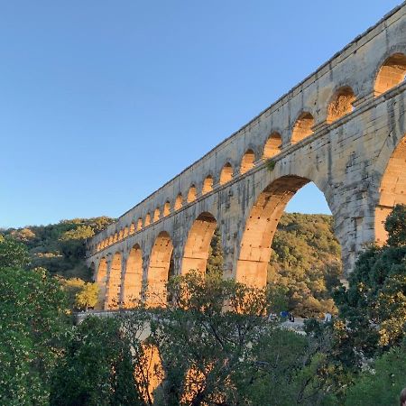 Le Patio Du Murier Vers Pont du Gard Exterior foto
