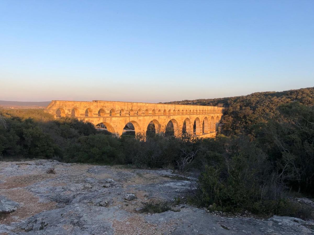 Le Patio Du Murier Vers Pont du Gard Exterior foto